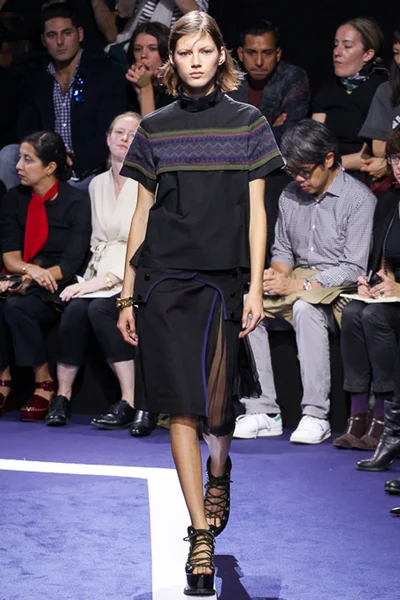 Look 12